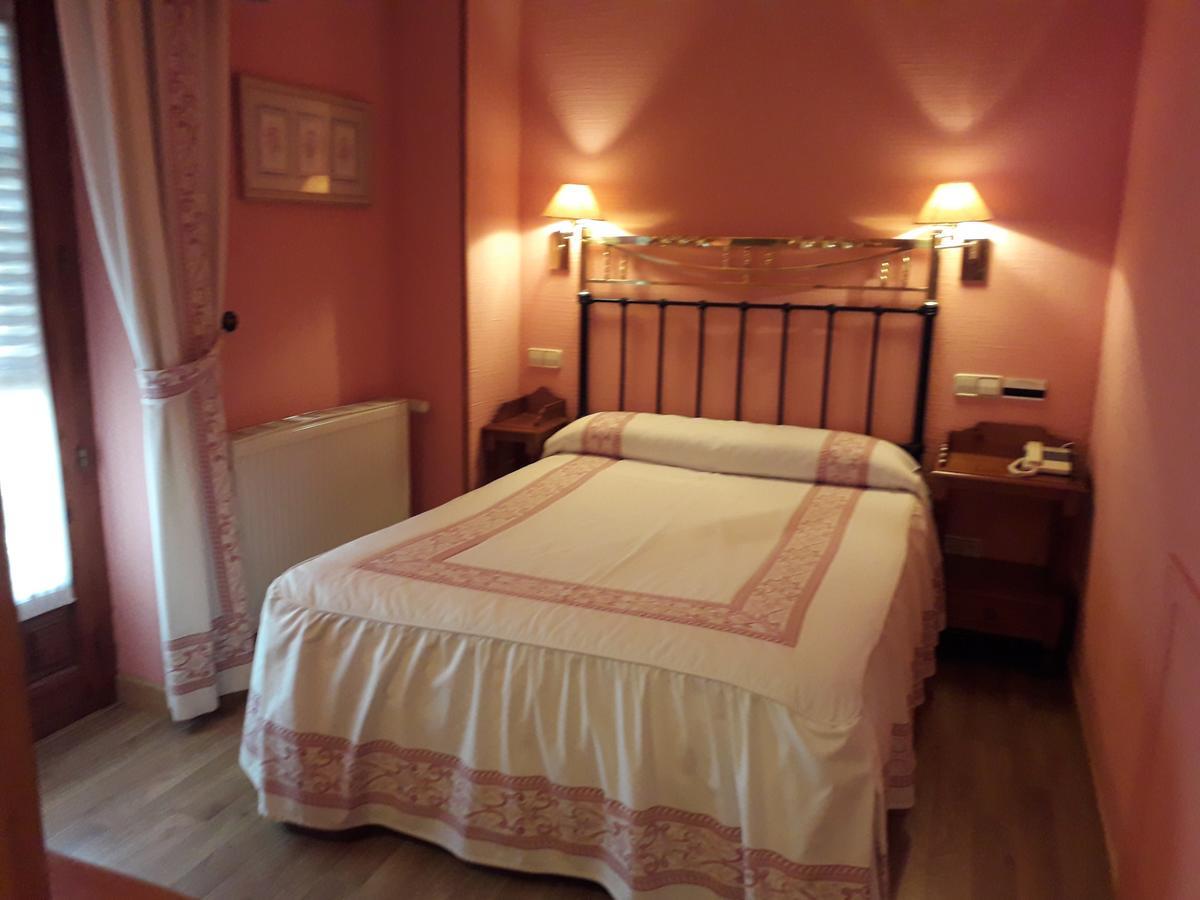 Hotel Nava Real Navacerrada Zewnętrze zdjęcie